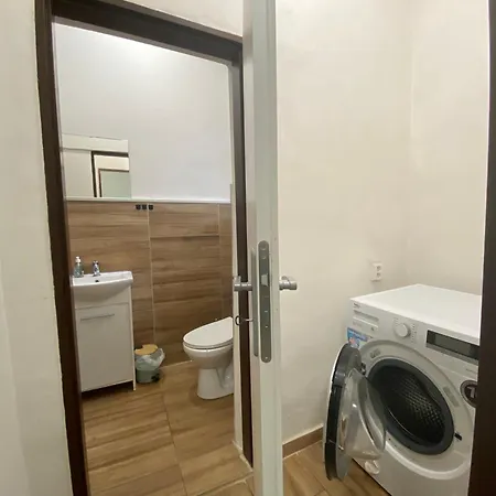 Prazska Apartment *