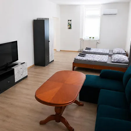 Prazska Apartment *